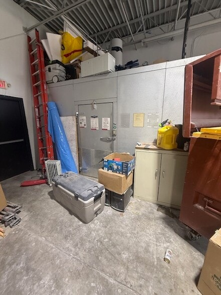 More Photos Of 12618-12620 E 31st St, Tulsa Freestanding For Sale