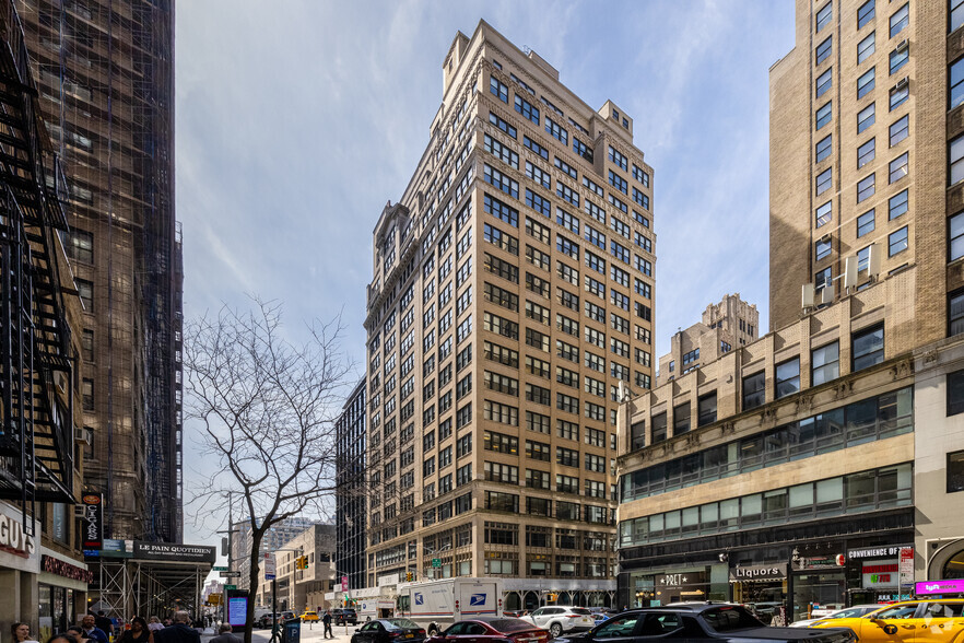 Primary Photo Of 330 Seventh Ave, New York Office For Lease