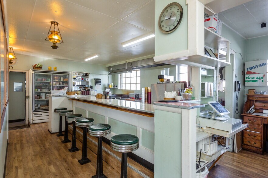 More Photos Of 222 Main St, Dayton Freestanding For Sale