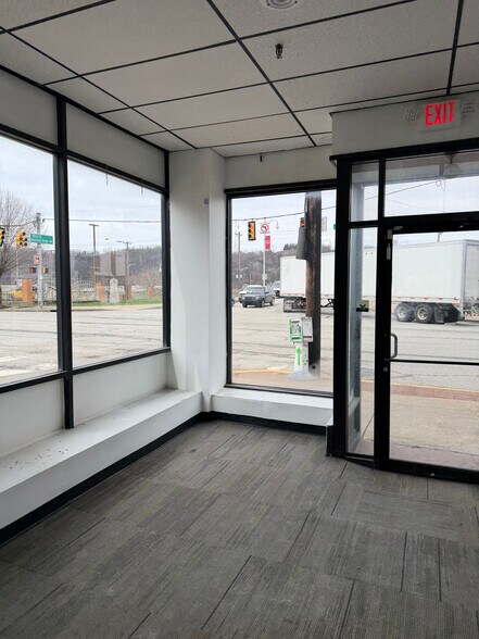 More Photos Of 100-102 E Eighth Ave, Homestead Storefront Retail Residential For Lease