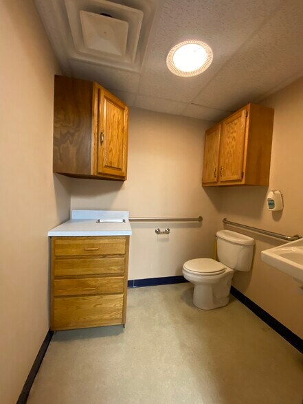 More Photos Of 281 N 12th St, Lehighton Office For Lease