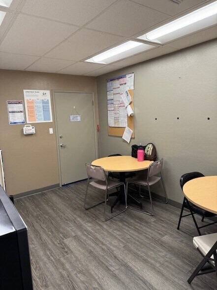 More Photos Of 1801 Tully Rd, Modesto Medical For Lease
