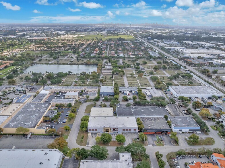 More Photos Of 2797 NW 105th Ave, Miami Warehouse For Lease