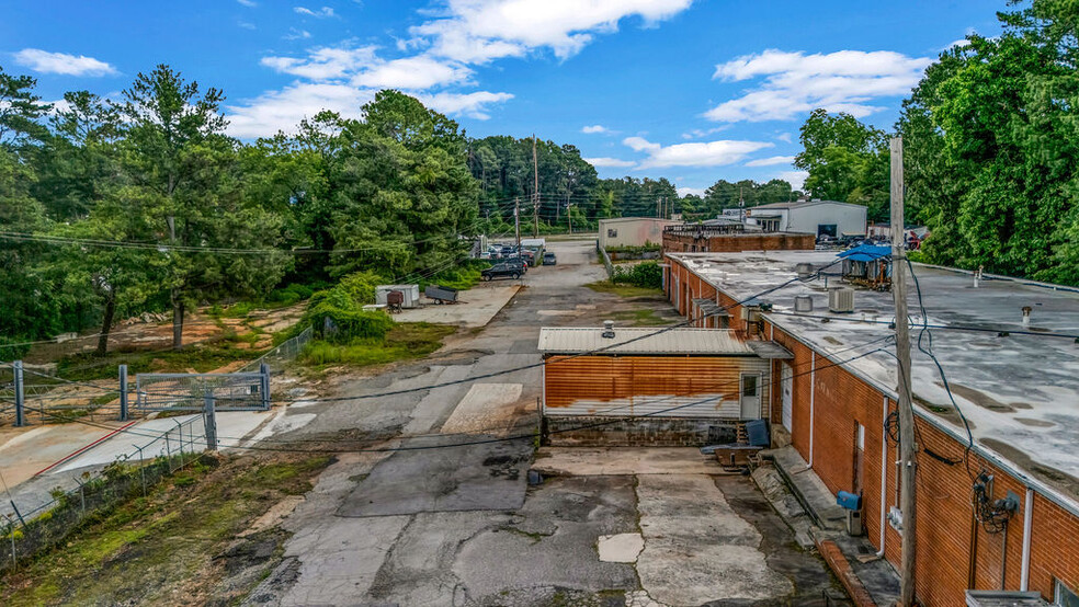 More Photos Of 3923 Covington Hwy, Decatur Food Processing For Sale