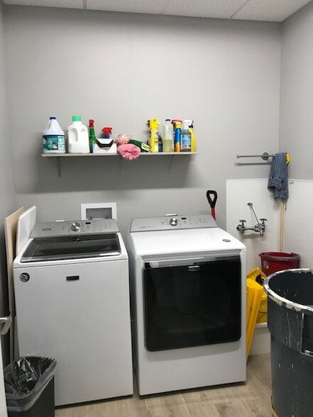 More Photos Of 7 Spectrum Loop, Colorado Springs Storefront Retail Office For Lease