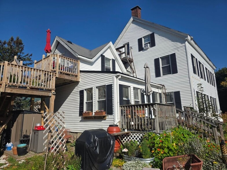 More Photos Of 12 Gay St, Rockland Apartments For Sale