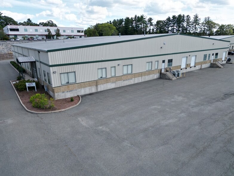More Photos Of 47 October Hill Rd, Holliston Warehouse For Lease