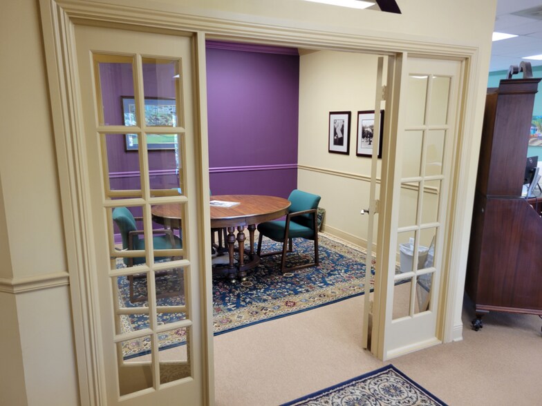 More Photos Of 2745 E Oakland Park Blvd, Fort Lauderdale Office For Sale