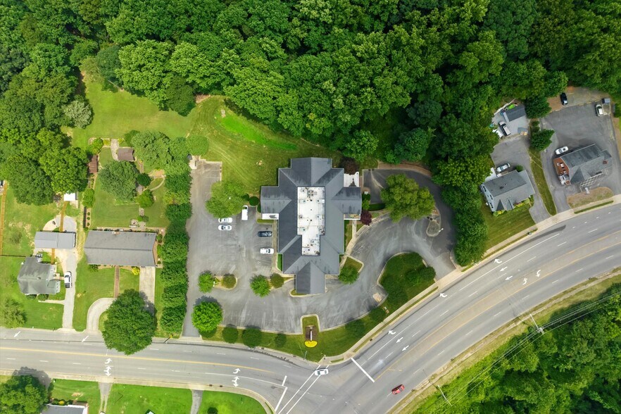 More Photos Of 1146 N New Hope Rd, Gastonia Medical For Sale