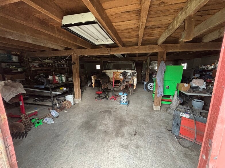 More Photos Of 52395 County Road 29, Bristol Industrial For Sale