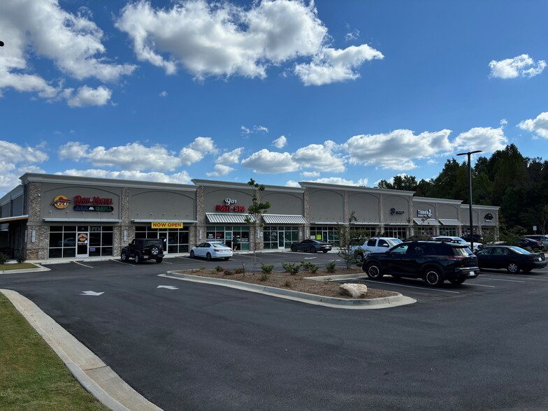 Primary Photo Of 1911 Century Blvd, Opelika Storefront Retail Office For Lease