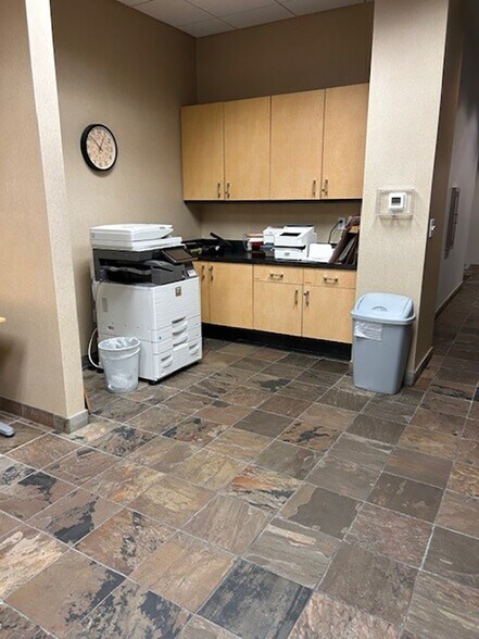 More Photos Of 10429 S 51st St, Phoenix Office For Lease