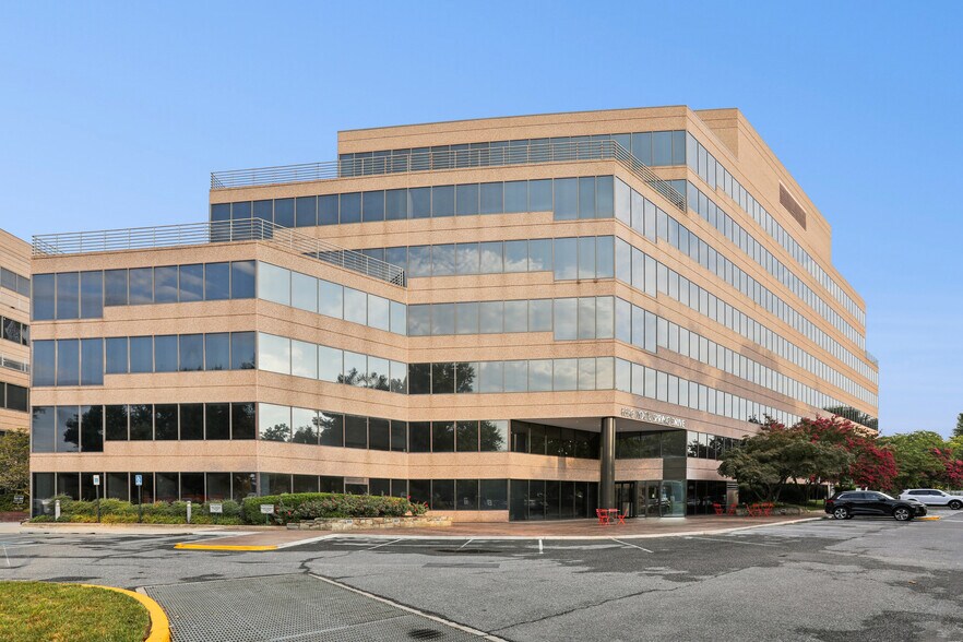 More Photos Of 6500 Rock Spring Dr, Bethesda Medical For Lease