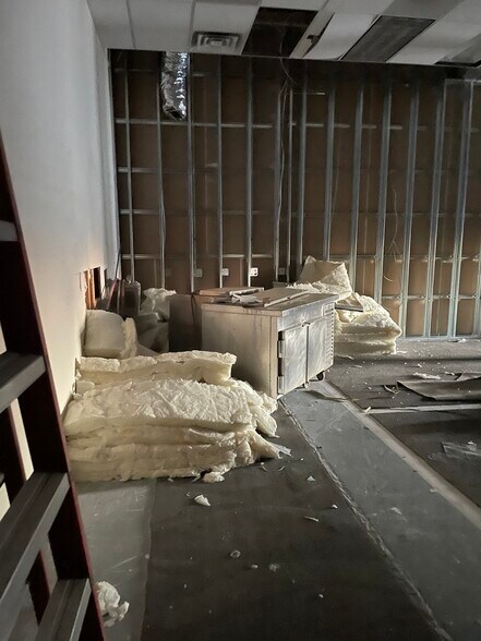 More Photos Of 410 Merhar Ave, Fairbanks Storefront For Lease