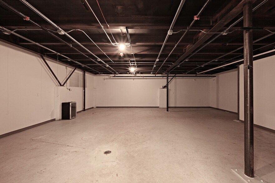 More Photos Of 5739 Bueno Dr, Fort Collins Manufacturing For Lease