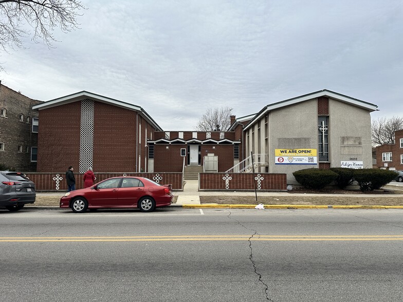 More Photos Of 1400 S Austin Blvd, Cicero Shelter For Sale