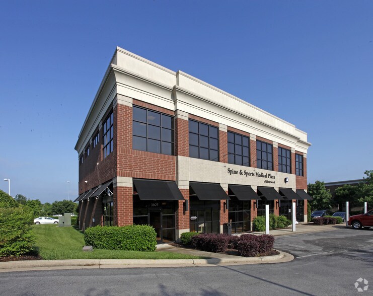 More Photos Of 1605 Westgate Cir, Brentwood Freestanding For Lease