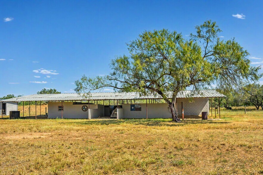 More Photos Of 20757 US Highway 83 N, Laredo Land For Sale
