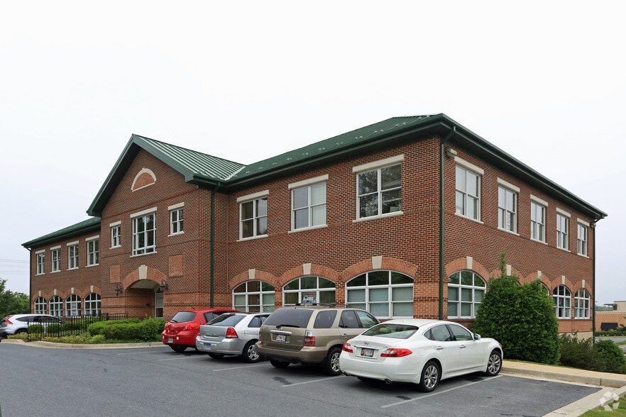 Primary Photo Of 3300 Olney Sandy Spring Rd, Olney Medical For Lease