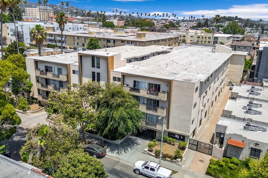 More Photos Of 1536 N Serrano Ave, Los Angeles Apartments For Sale