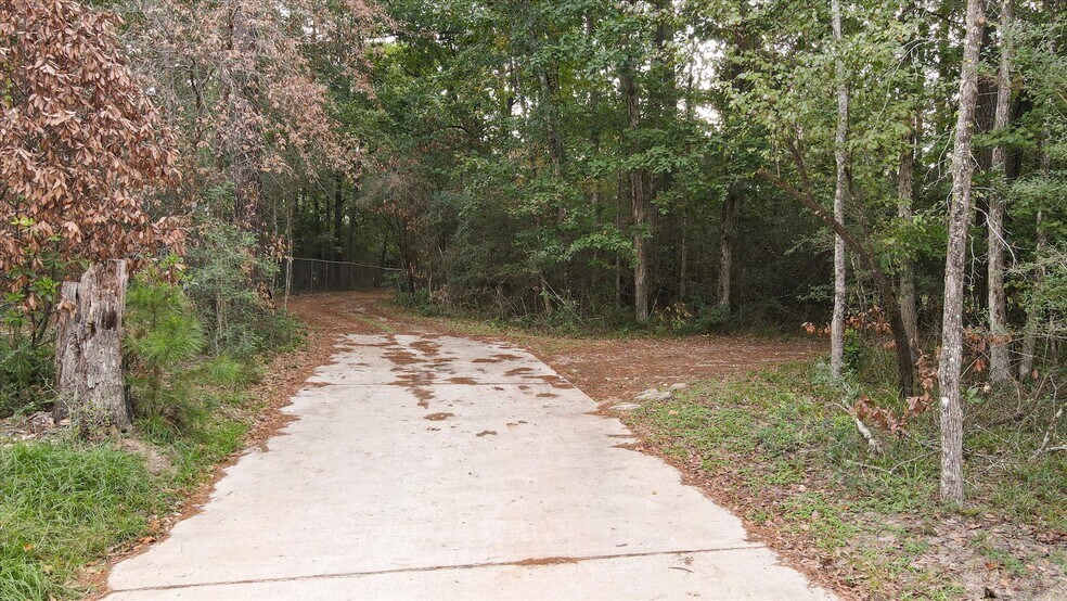 More Photos Of 4670 Anderson Xing, Conroe Land For Sale