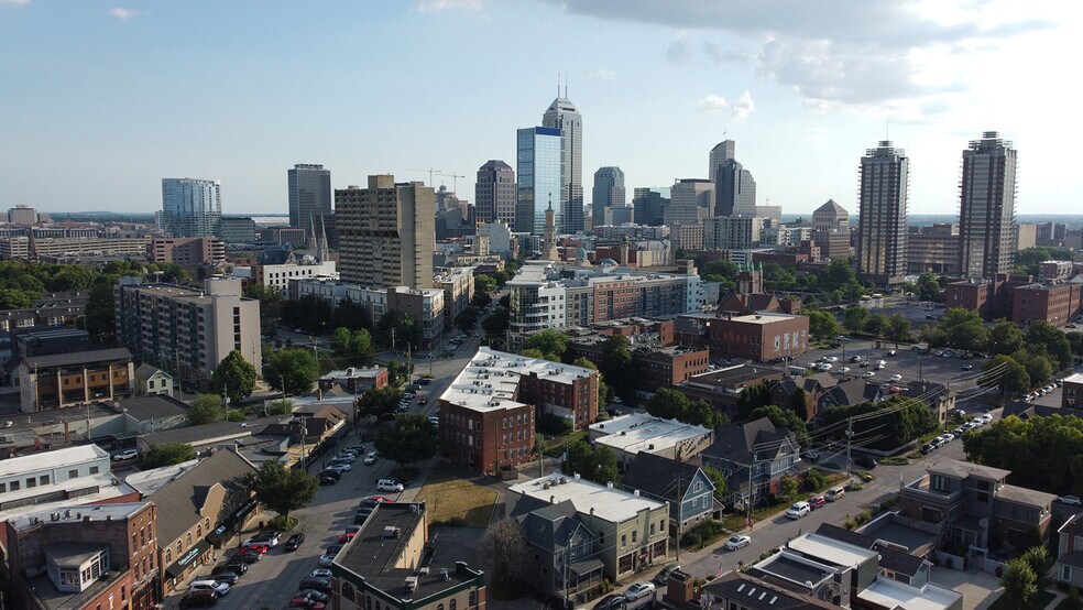 More Photos Of 517-521 E Walnut St, Indianapolis Storefront Retail Office For Sale