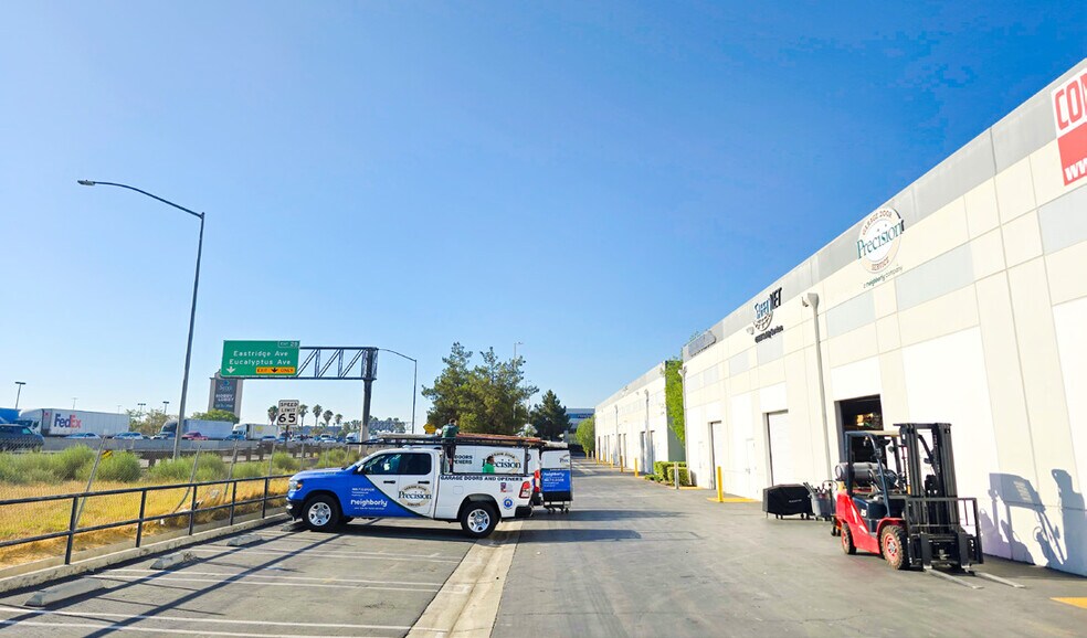 More Photos Of 6236 River Crest Dr, Riverside Light Distribution For Lease