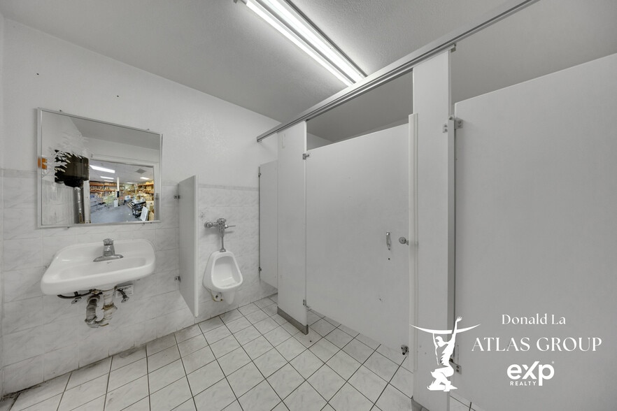 More Photos Of 9628-9632 Valley Blvd, Rosemead Freestanding For Sale