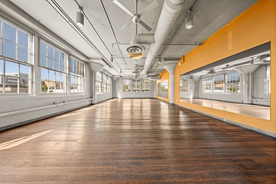 More Photos Of 1000 Van Ness Ave, San Francisco Apartments For Lease