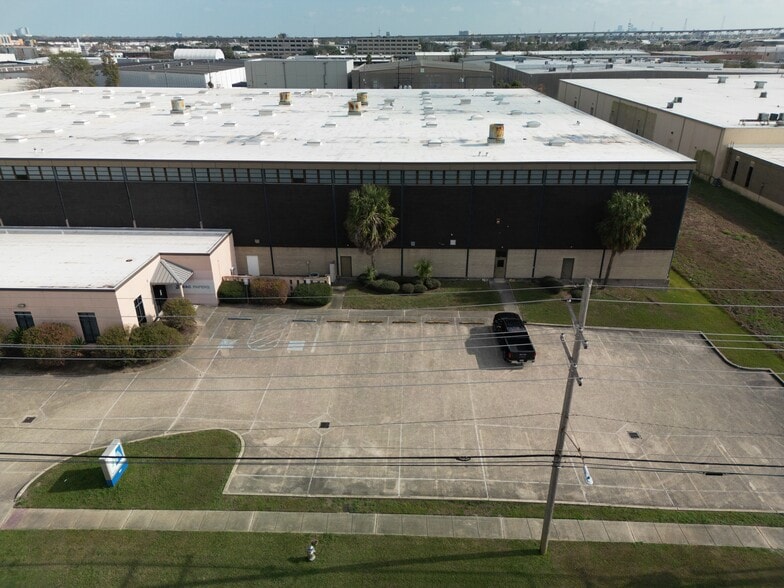Primary Photo Of 801 Edwards Ave, New Orleans Distribution For Lease