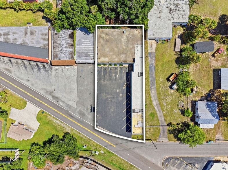 More Photos Of 1122 Lake Dr, Cocoa Storefront Retail Office For Sale