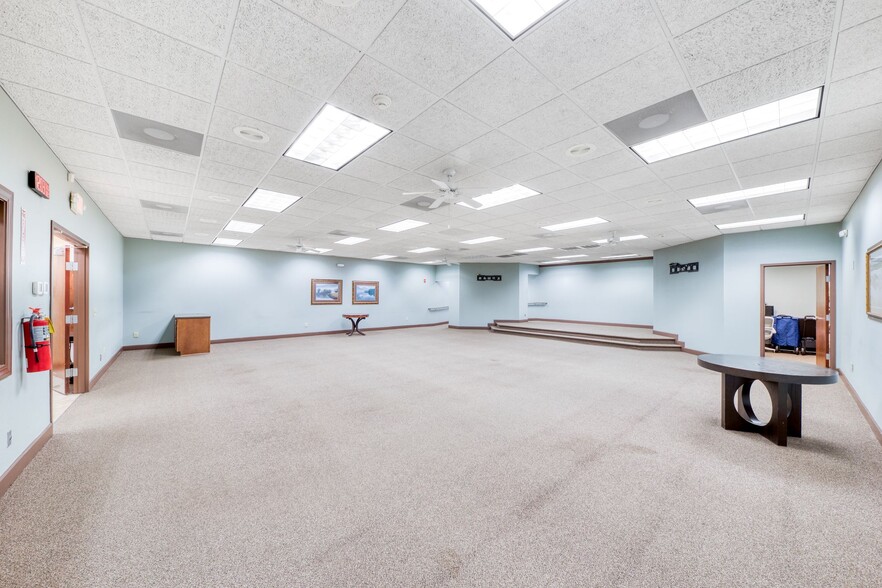 More Photos Of 1184 Davis Pl NW, Atlanta Religious Facility For Sale