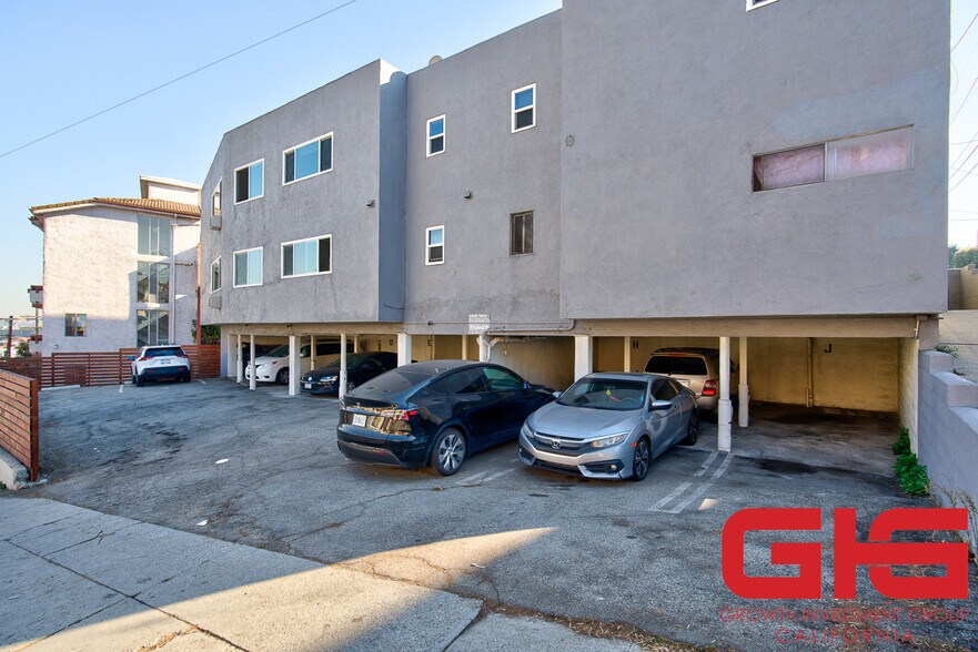 More Photos Of 770 N Hill Pl, Los Angeles Apartments For Sale