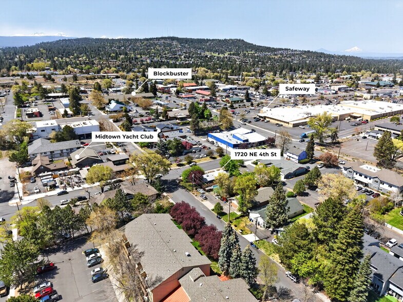 More Photos Of 1720 NE 4th St, Bend Office For Sale