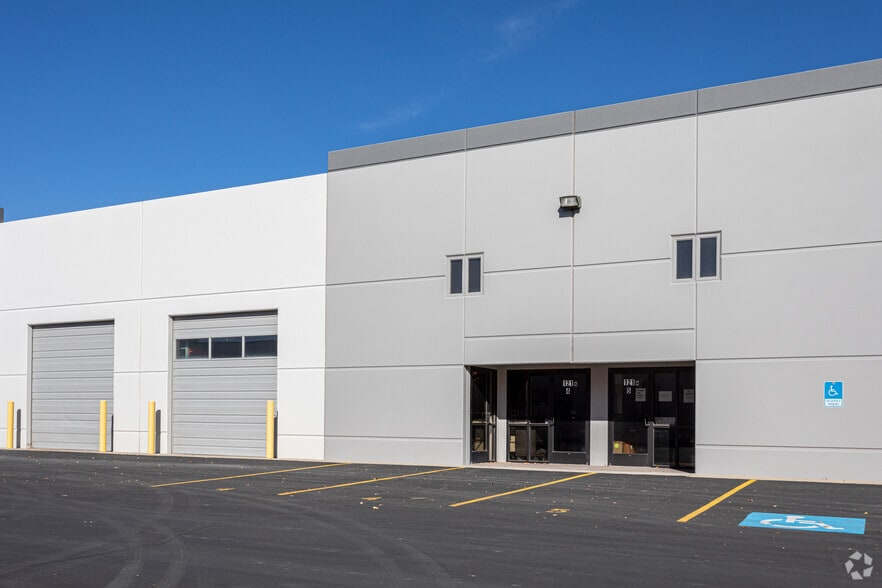 More Photos Of 122 N 1800 W, Lindon Warehouse For Lease