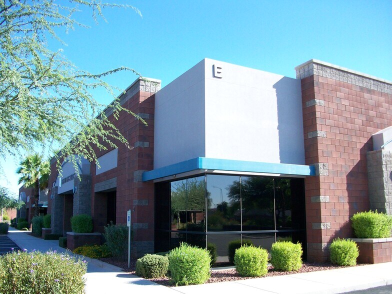 More Photos Of 12725 W Indian School Rd, Avondale Office For Lease