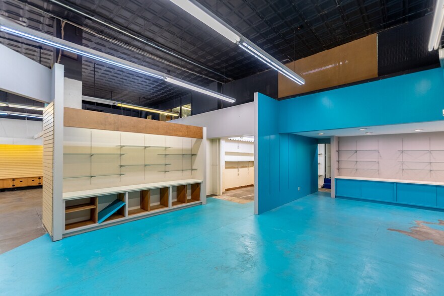 More Photos Of 815 S Main St, Stillwater Storefront Retail Office For Sale