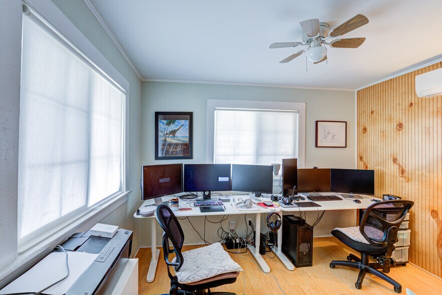 More Photos Of 921 Manzanita St, Los Angeles Apartments For Sale