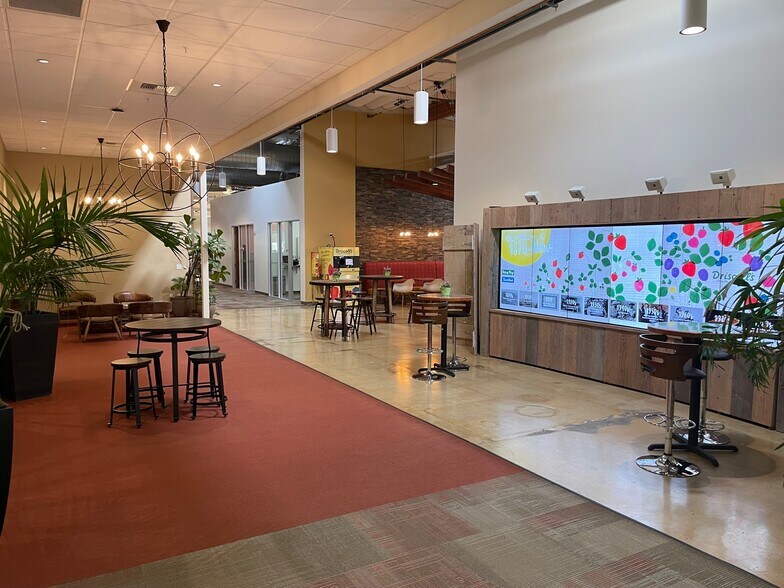 More Photos Of 325-345 Westridge Dr, Watsonville Light Manufacturing For Sale