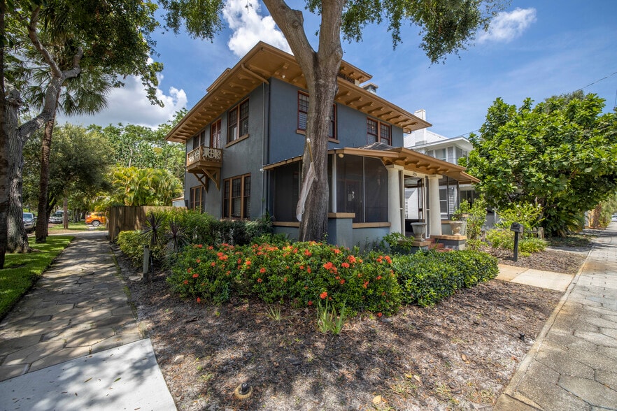 More Photos Of 555 5th Ave N, Saint Petersburg Office Residential For Lease