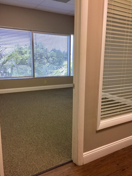 More Photos Of 1501 Corporate Dr, Boynton Beach Office For Lease