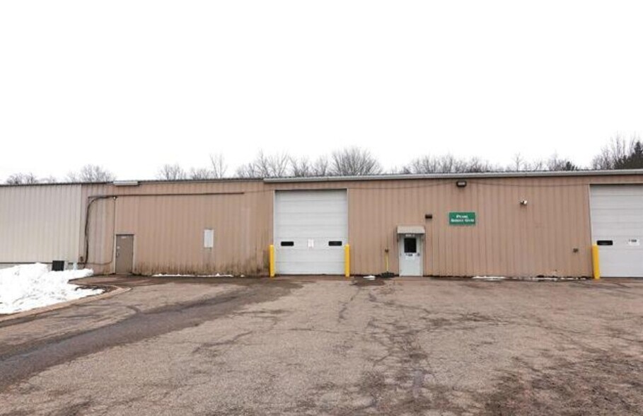 Primary Photo Of 1626 W Pearl St, Stevens Point Industrial For Sale