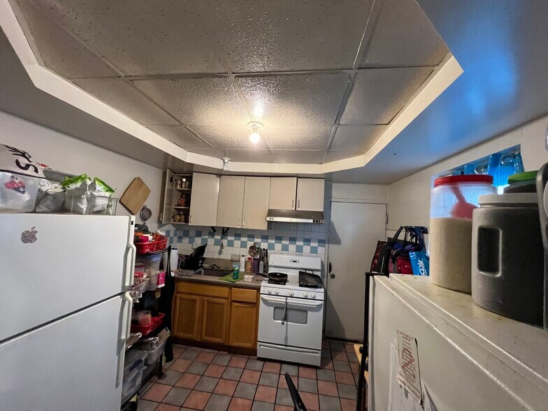 More Photos Of 1908 S 7th St, Philadelphia Apartments For Sale