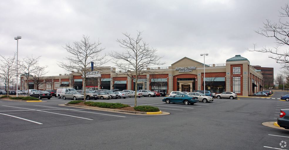 Primary Photo Of 11846-11860 Spectrum Ctr, Reston Unknown For Lease