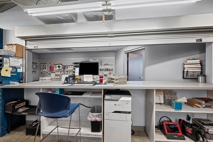 More Photos Of 3960 State Road 38 E, Lafayette Auto Dealership For Sale