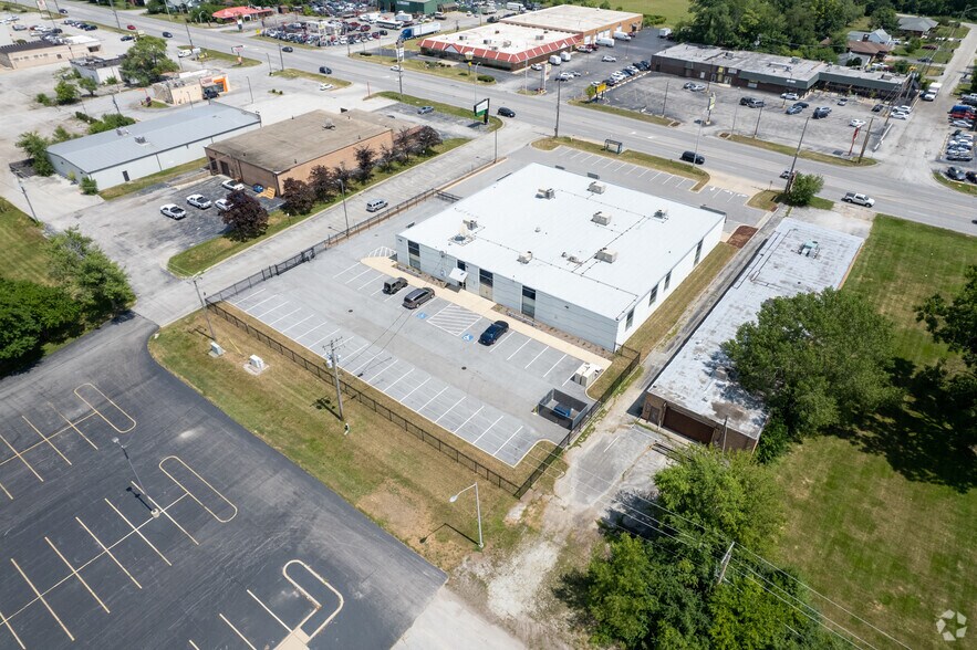 More Photos Of 104 S Halsted St, Chicago Heights Office For Sale