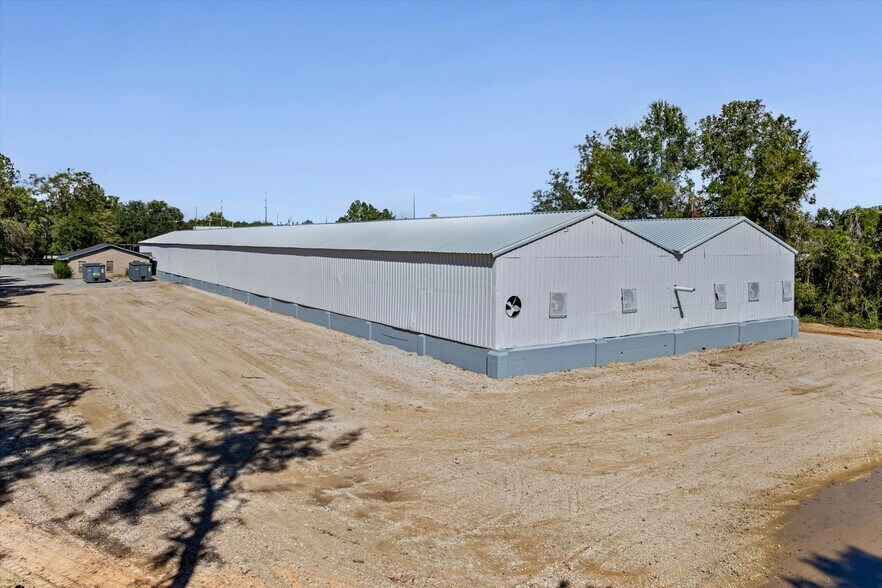 More Photos Of 1701 Navco Rd, Mobile Warehouse For Sale