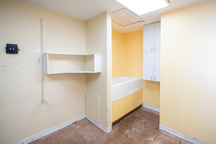 More Photos Of 5290 Manhattan Cir, Boulder Medical For Sale
