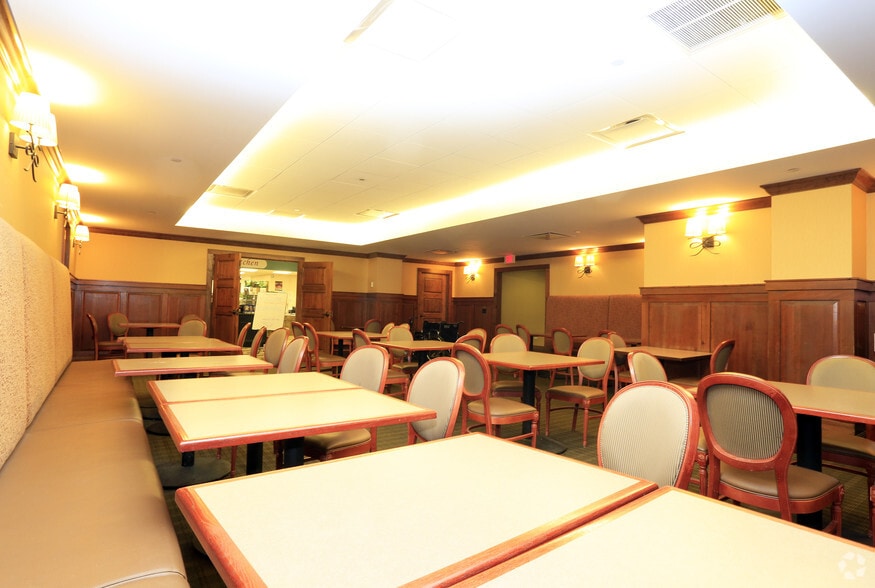 More Photos Of 2 Trap Falls Rd, Shelton Office For Lease