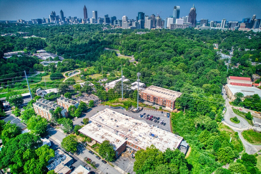 More Photos Of 1440 Dutch Valley Pl NE, Atlanta Loft Creative Space For Lease